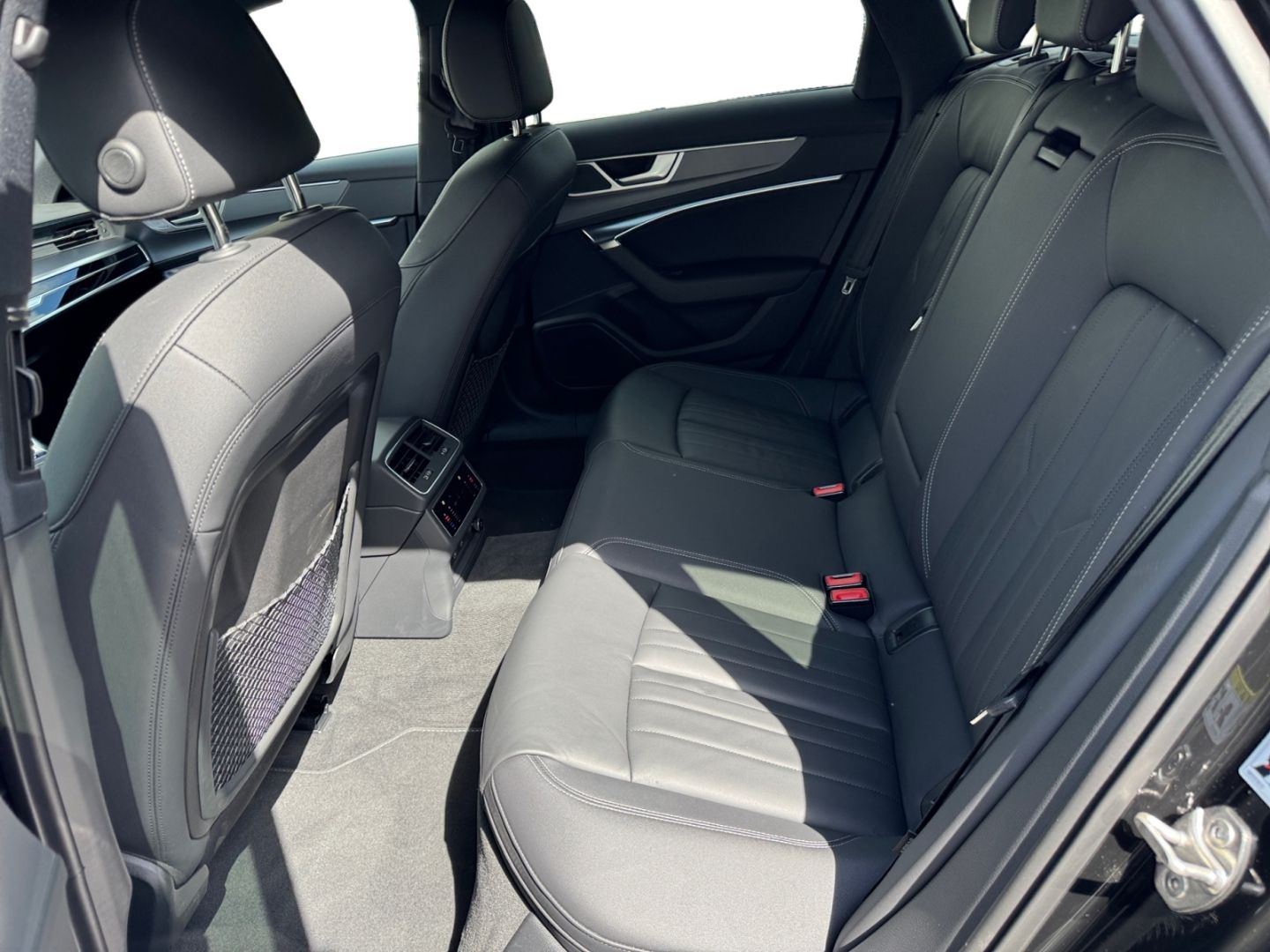 Audi A6 - Bild 10