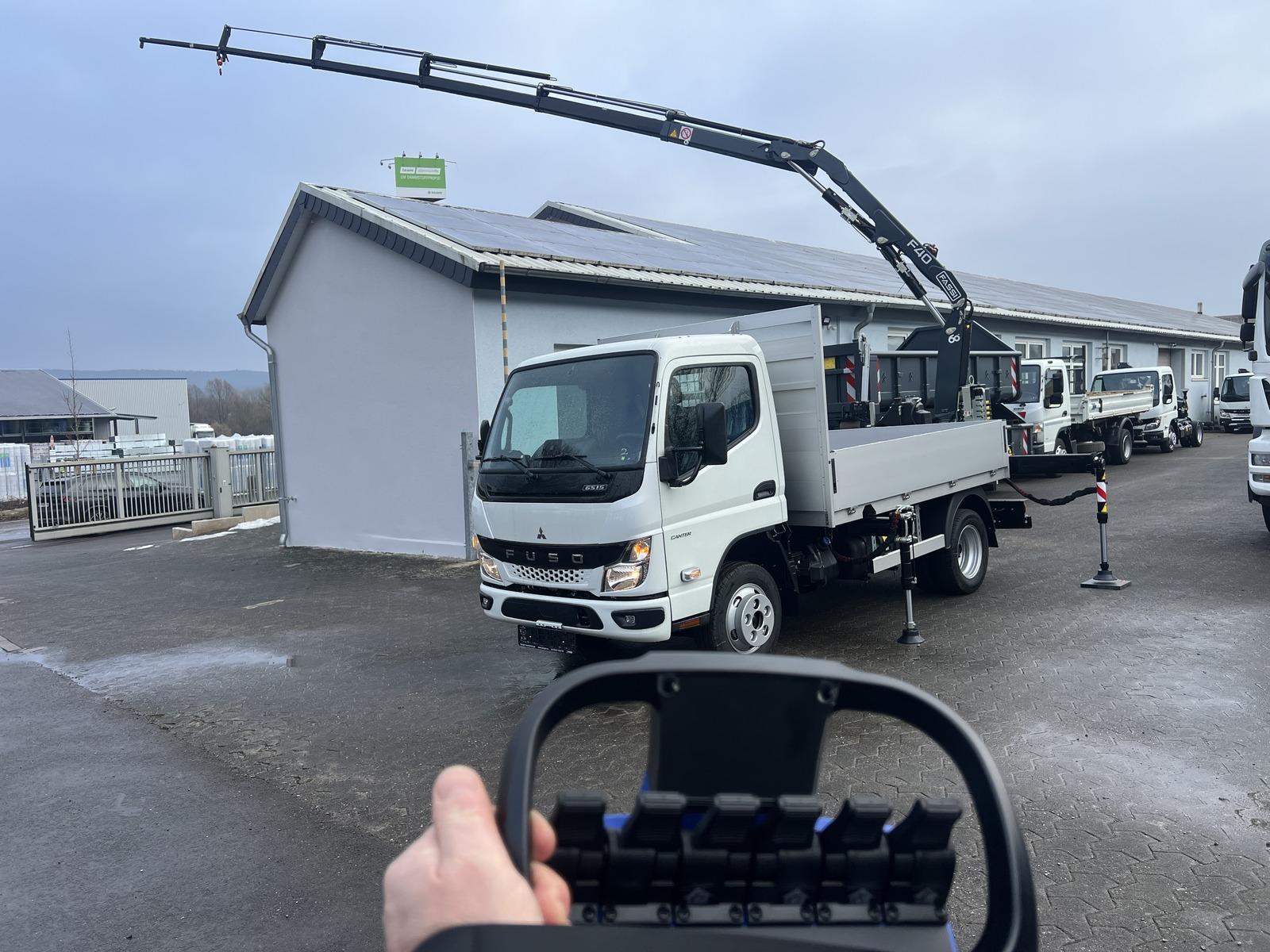 FUSO 6S15 Pritsche 2.8m Heckkran 4xhydr+1xman. Funk!