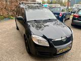 Skoda Roomster Praktik - Skoda Roomster: Schwarz