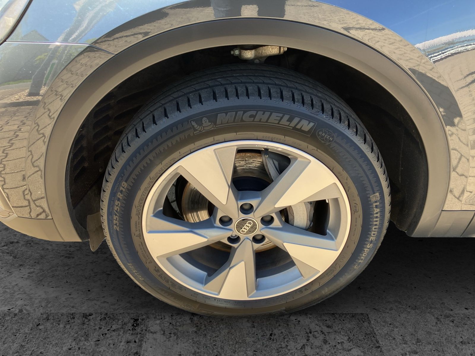 Fahrzeugabbildung Audi Q5 50 TDI quattro S-tronic AHK LED RFK
