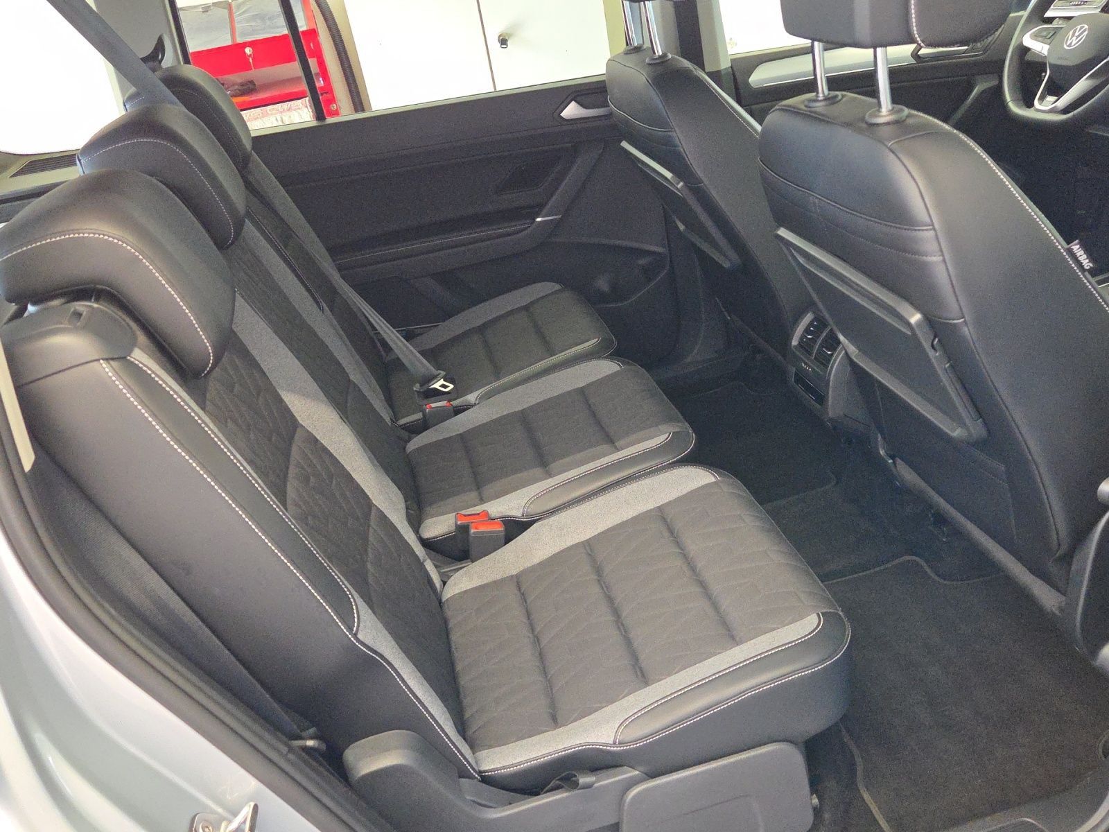 Volkswagen Touran - Bild 18
