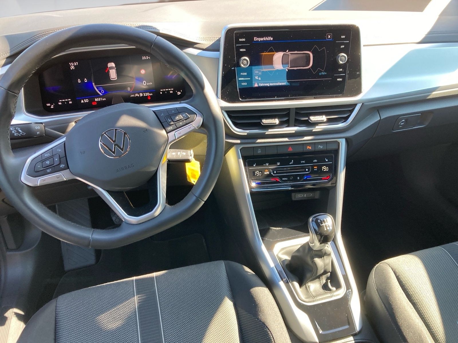 Volkswagen T-Roc - Bild 11