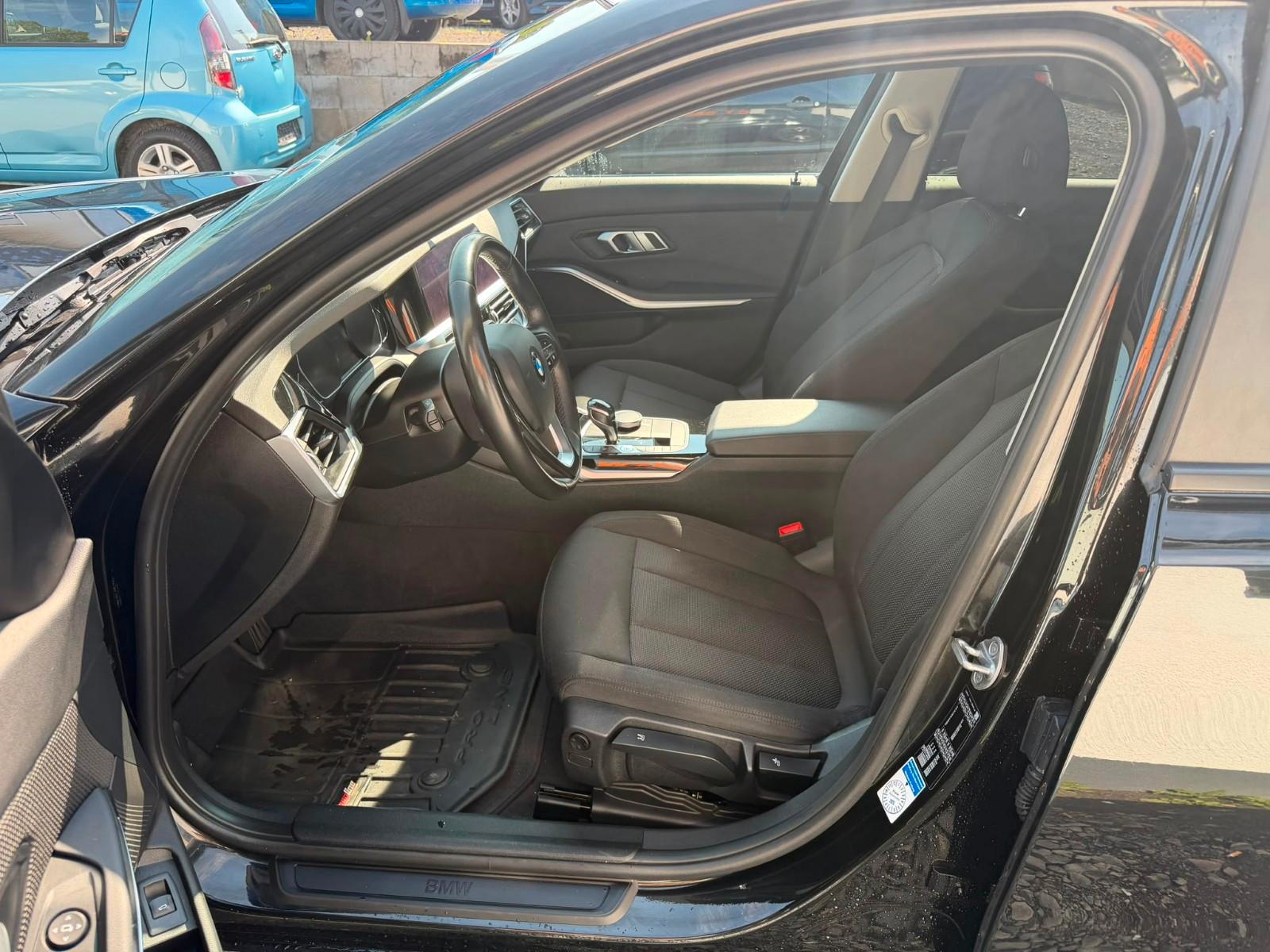 BMW 3 Series d Advantage SITZHEIZUNG*TEMPO*GARANTIE, миниатюра 13