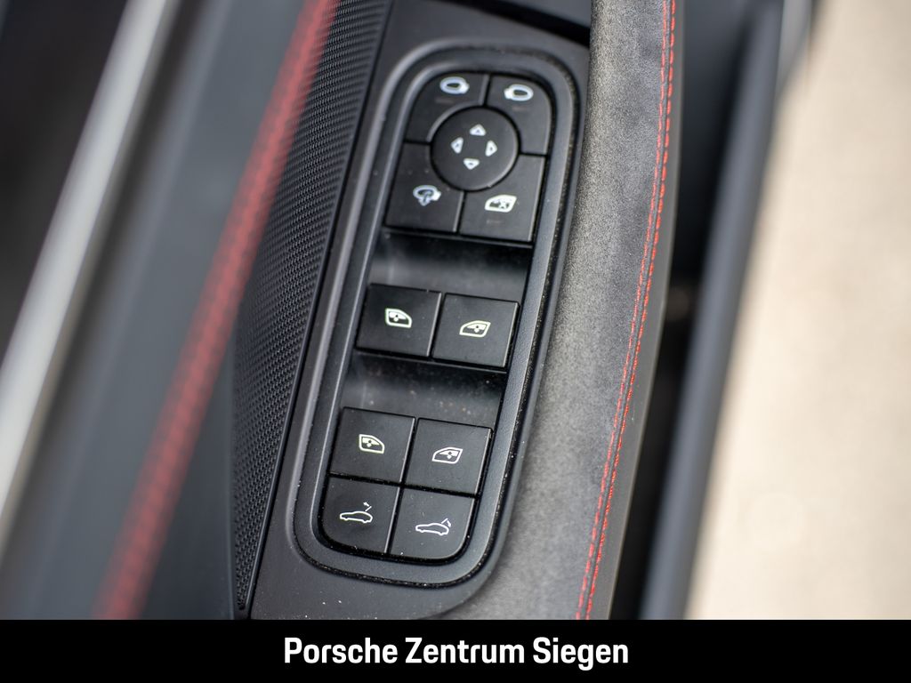 Porsche Panamera GTS