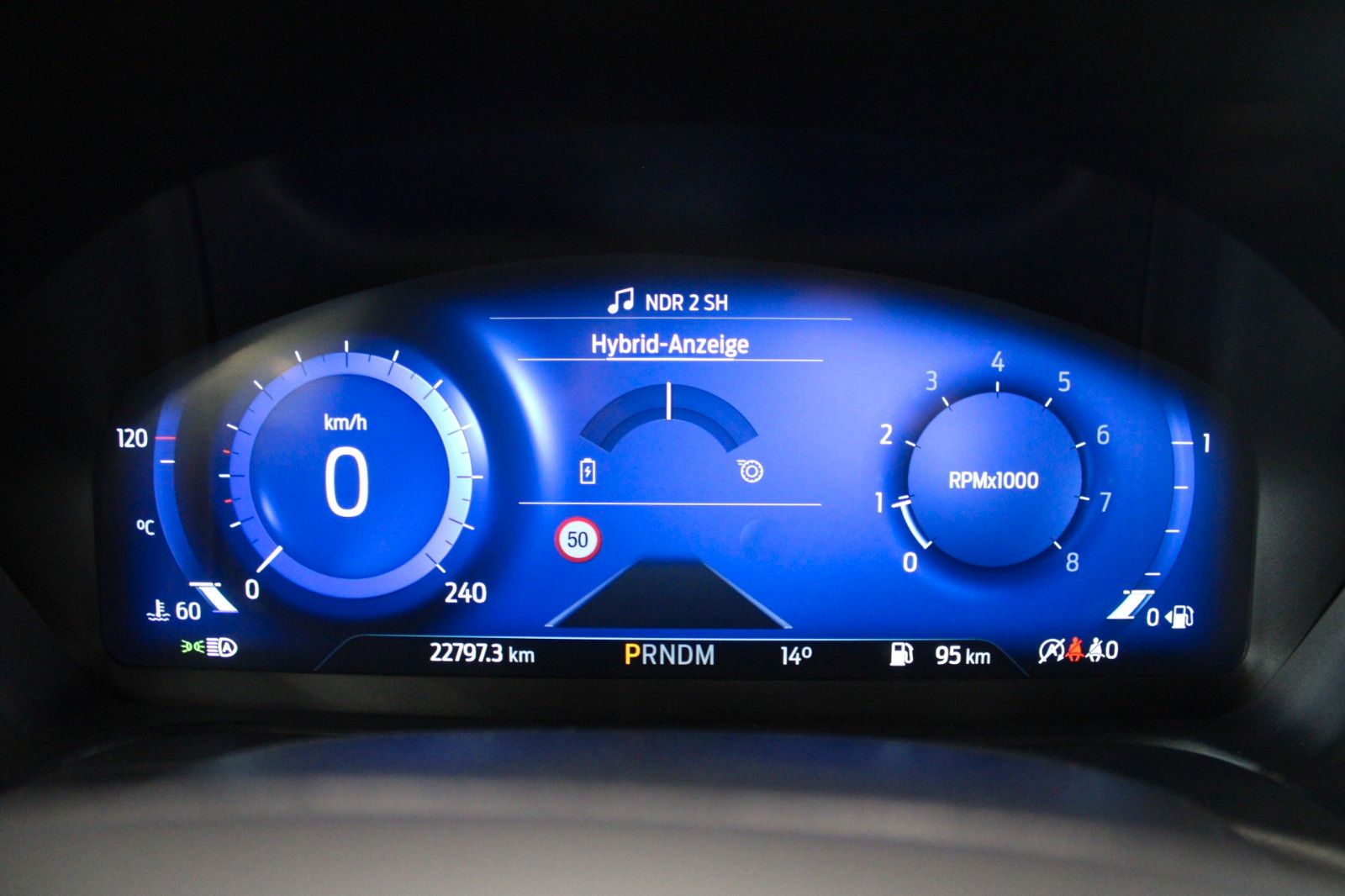 Fahrzeugabbildung Ford Puma MHEV ST-Line Automatik LED NAVI DAB WinterP