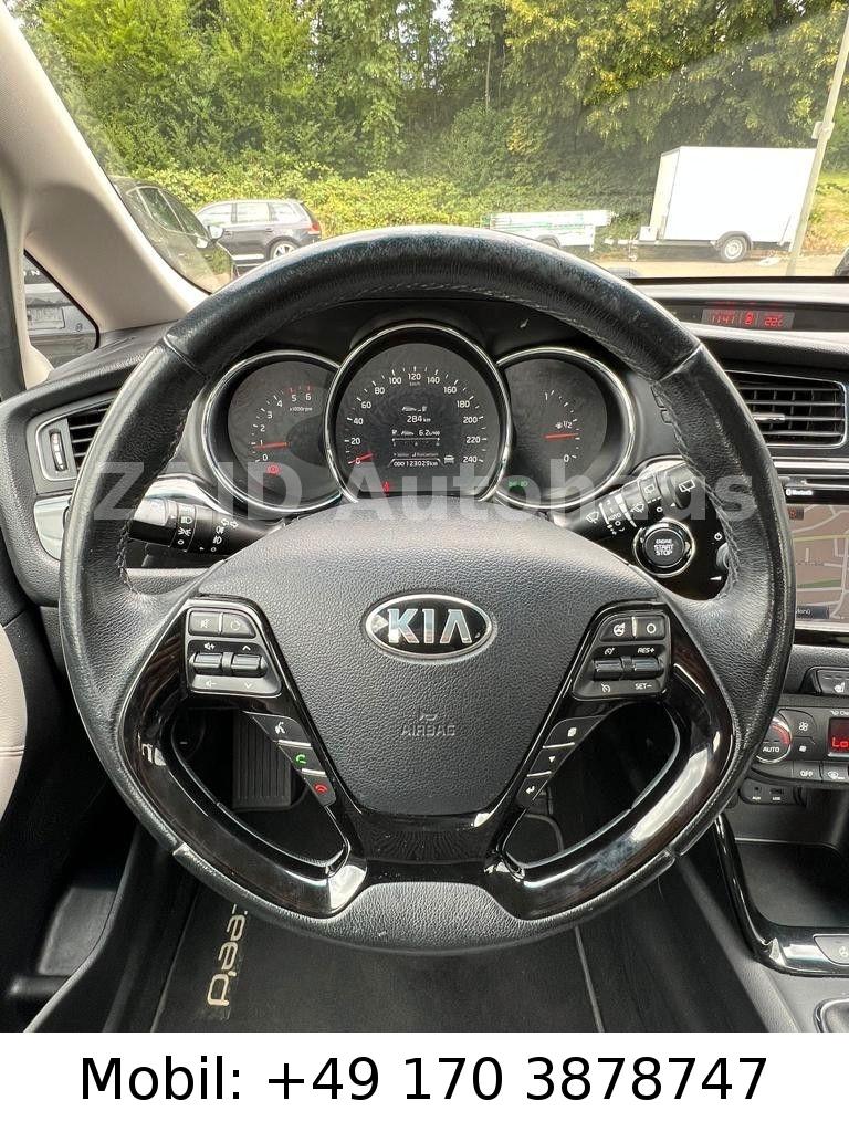 Kia cee'd Sportswagon1,6L*NAVI*Kam*LED*XE*PDC*Blue