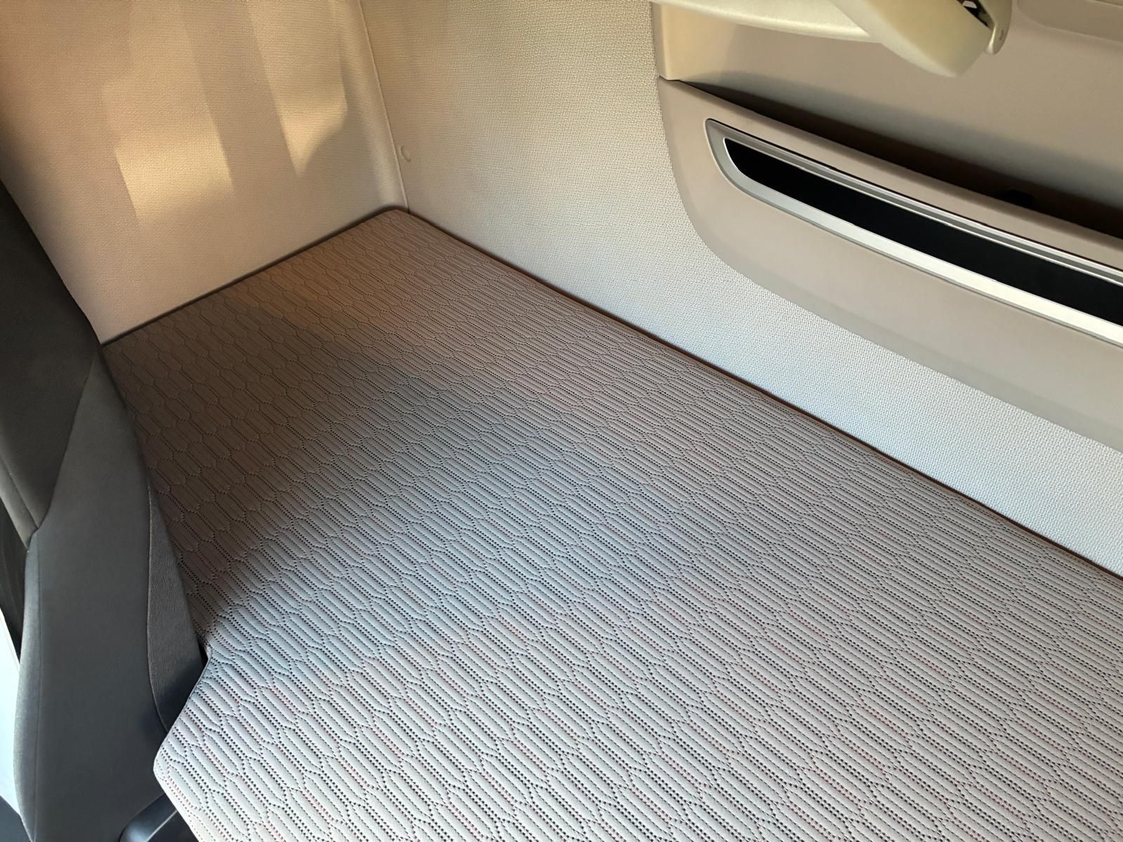 Fahrzeugabbildung DAF FT XF 480 SC LD (Leergewicht nur 7.765 kg)