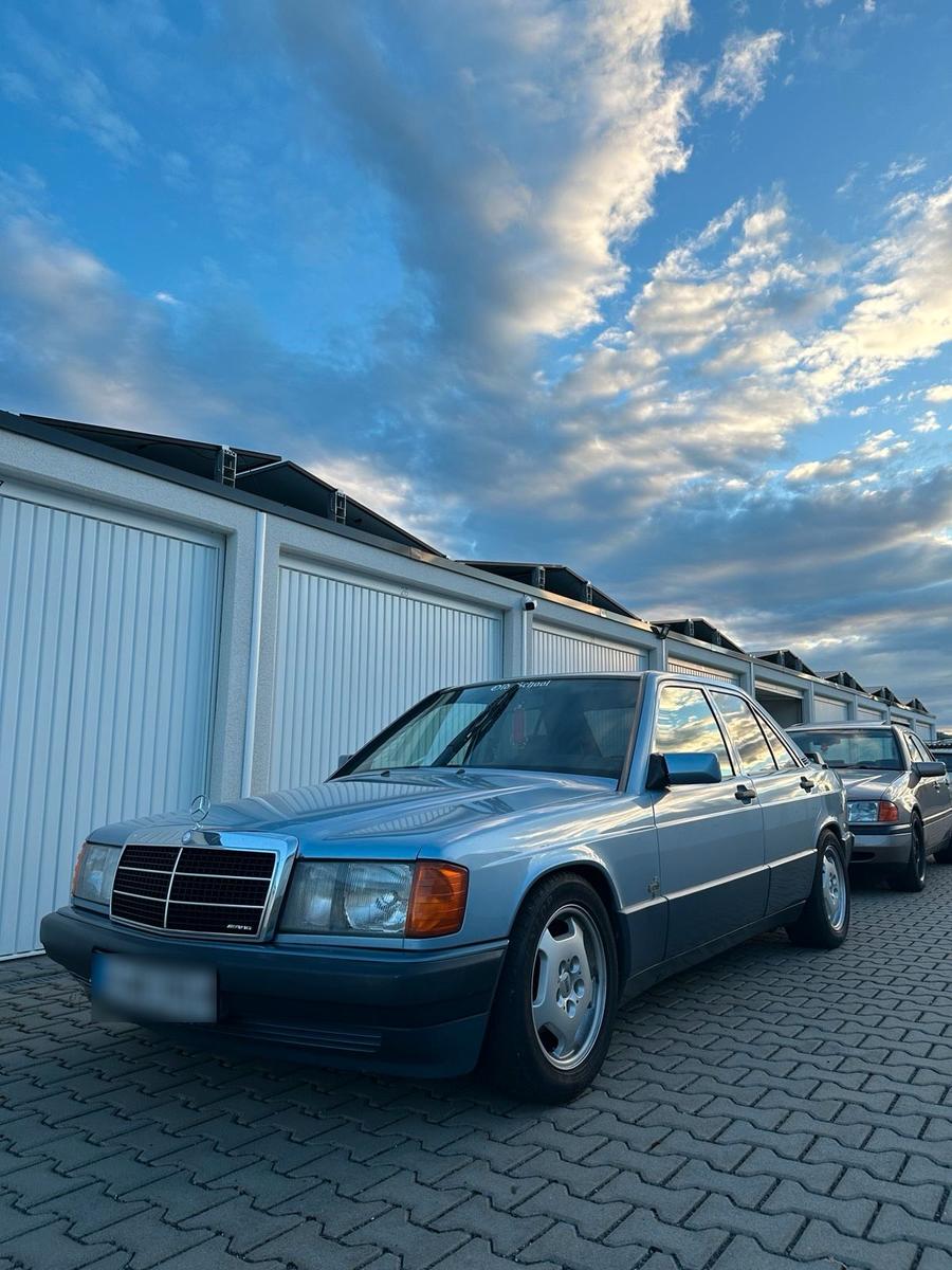 Mercedes-Benz 190