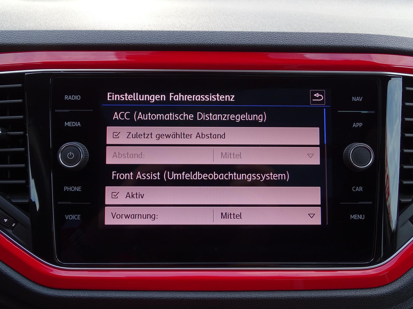 Volkswagen T-Roc 1.5 TSI Sport LED Navi ACC Panorama PDC