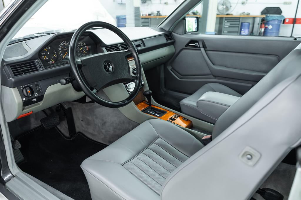 Mercedes-Benz CE 230