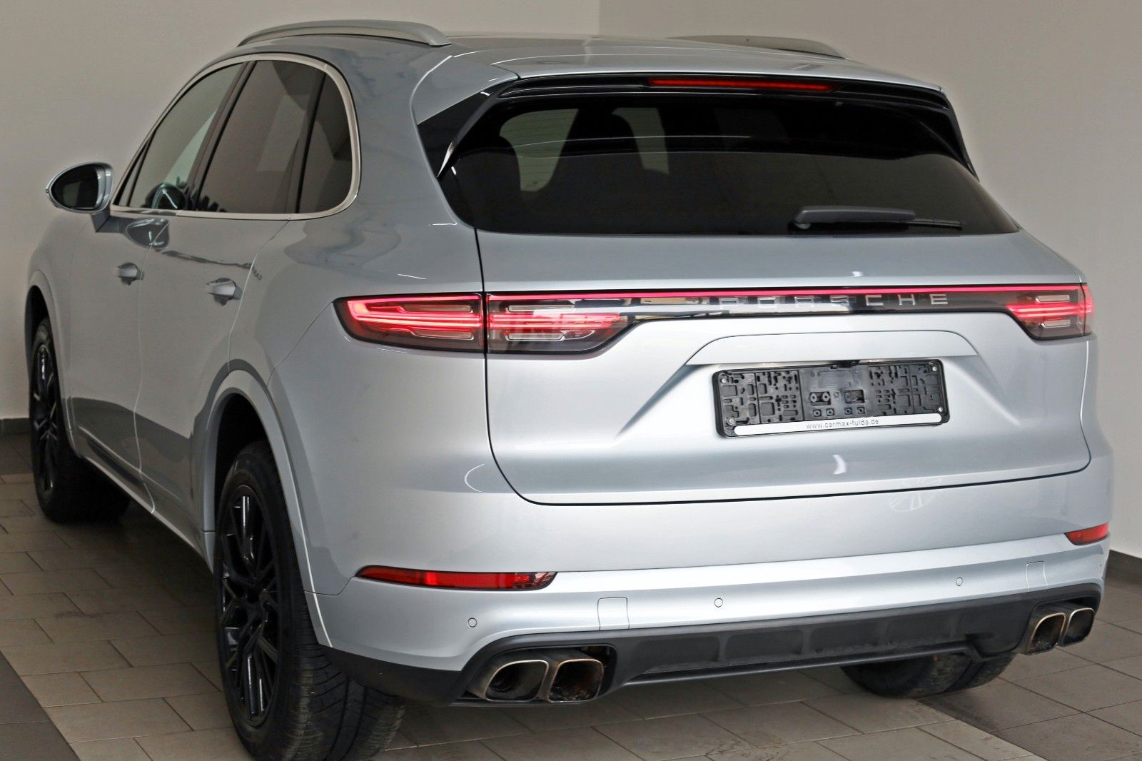 Fahrzeugabbildung Porsche Cayenne Turbo,Matrix-LED,360Kamera,Pano,AHK+WR