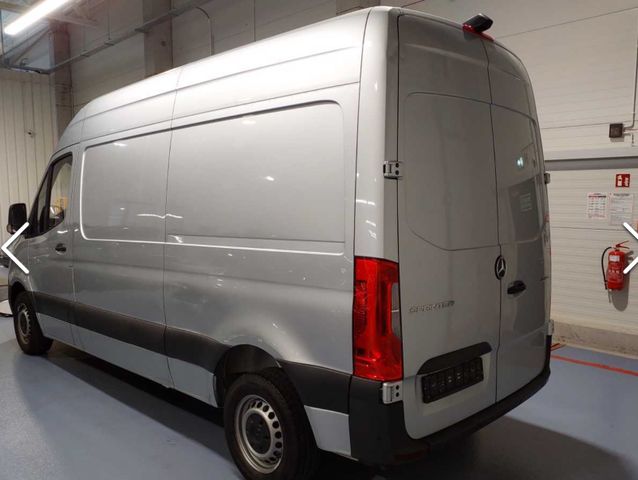 Mercedes-Benz Sprinter III Kasten FWD /215 CDI L2/ unfallfrei
