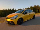 Renault Clio 4 RS Trophy - RS Monitor, And... - Renault Clio: RS Trophy