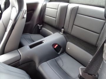 Fahrzeugabbildung Porsche 911 Carrera 4 Autom.