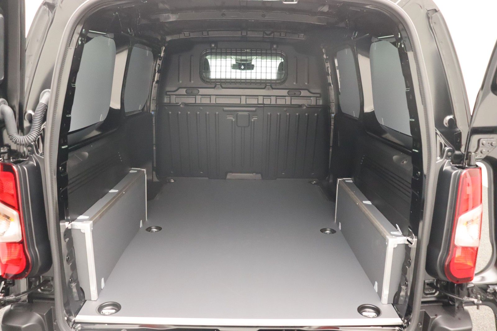 Fahrzeugabbildung Fiat Doblo Serie 3 L2 Heavy KaWa 1.5 BlueHDi AT8