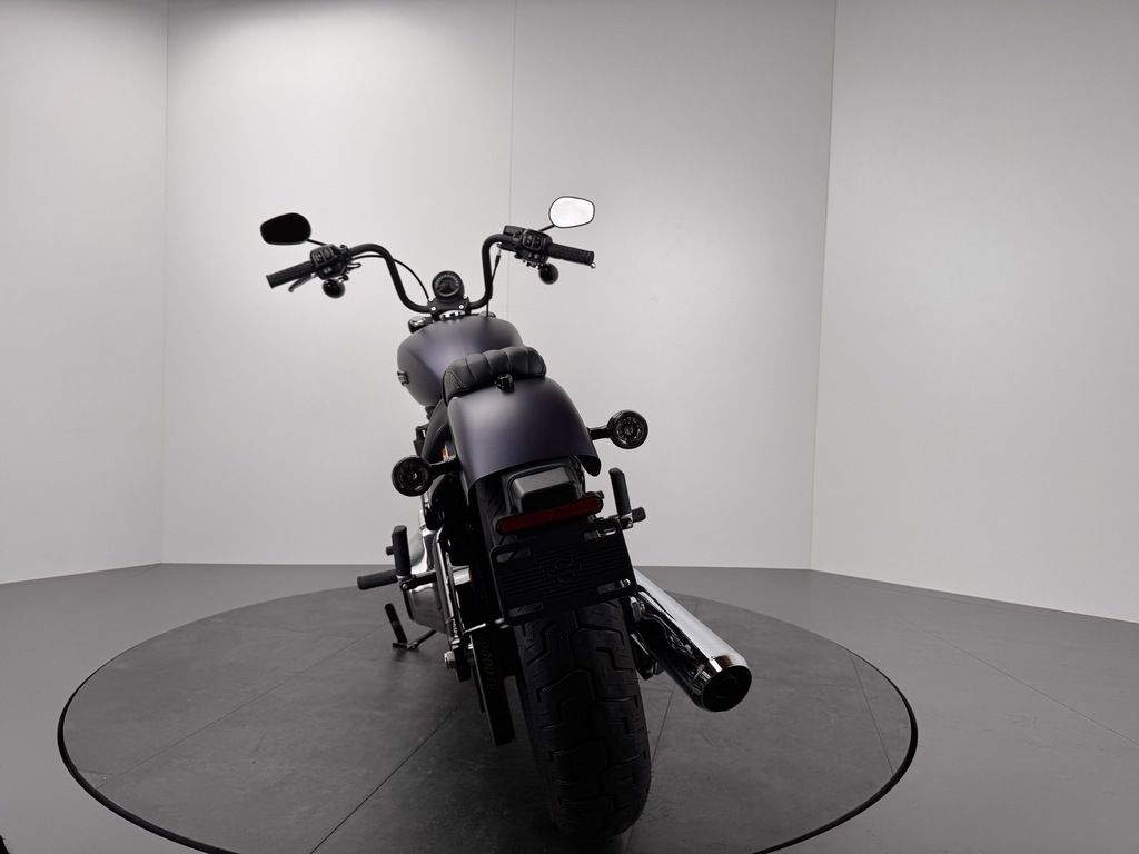 Fahrzeugabbildung Harley-Davidson STREET BOB *NEUWERTIG