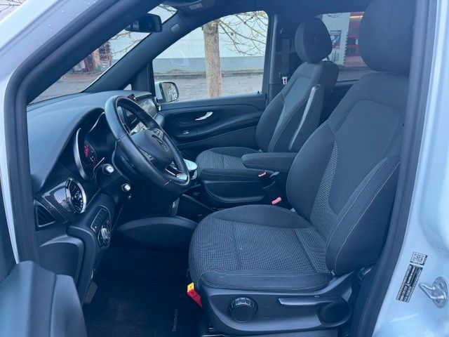 Fahrzeugabbildung Mercedes-Benz V 220d Extralang Assistenten KAMERA Tempomat