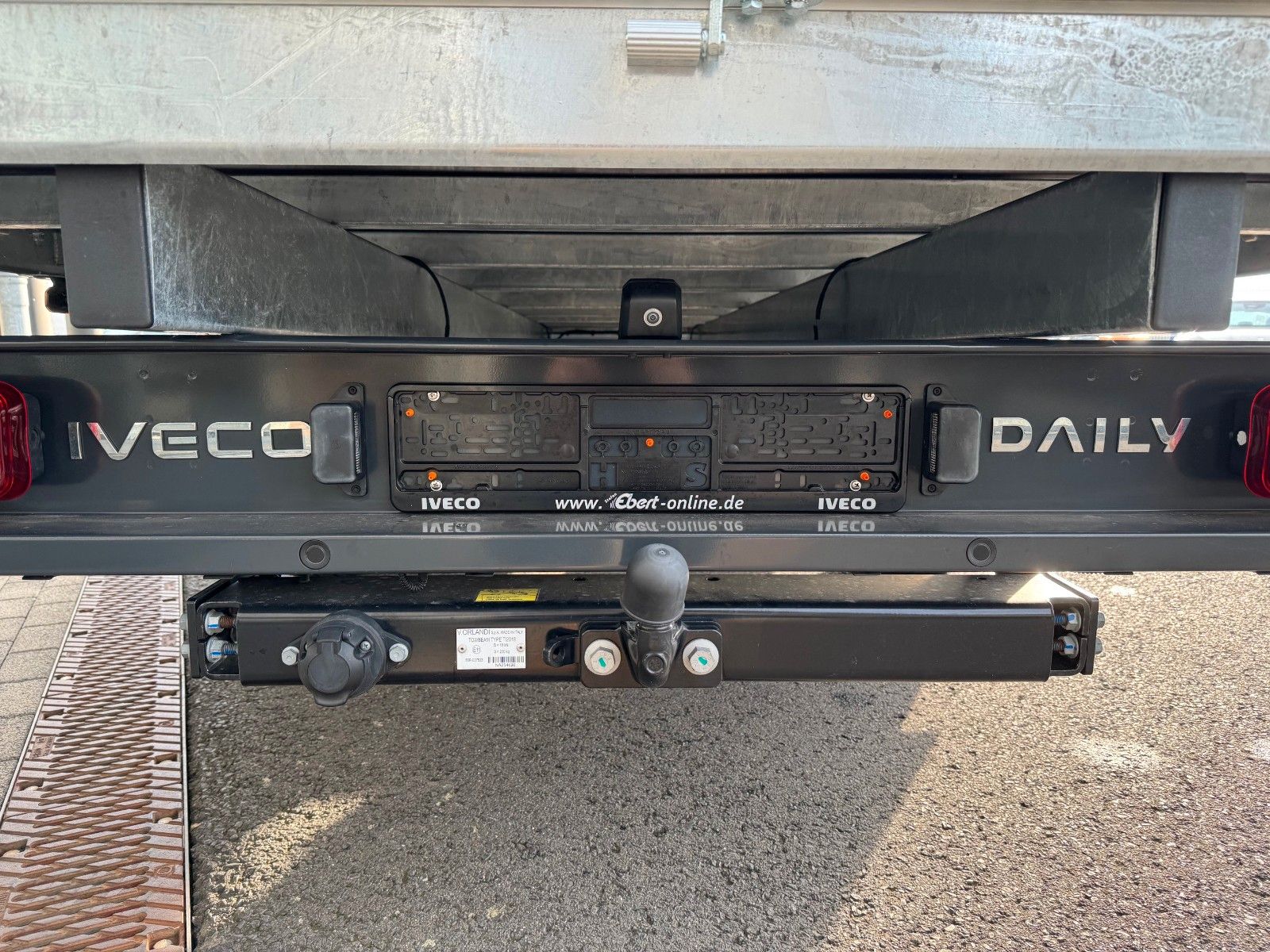 Fahrzeugabbildung Iveco Daily 35S14 A8*L4.260mm*Automatik*Kamera*