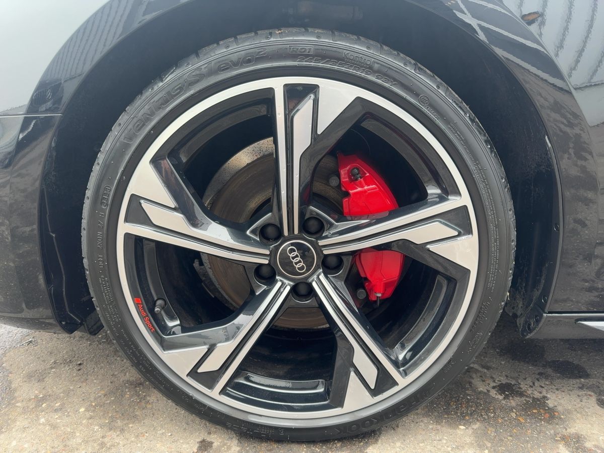 Audi A4 - Bild 12