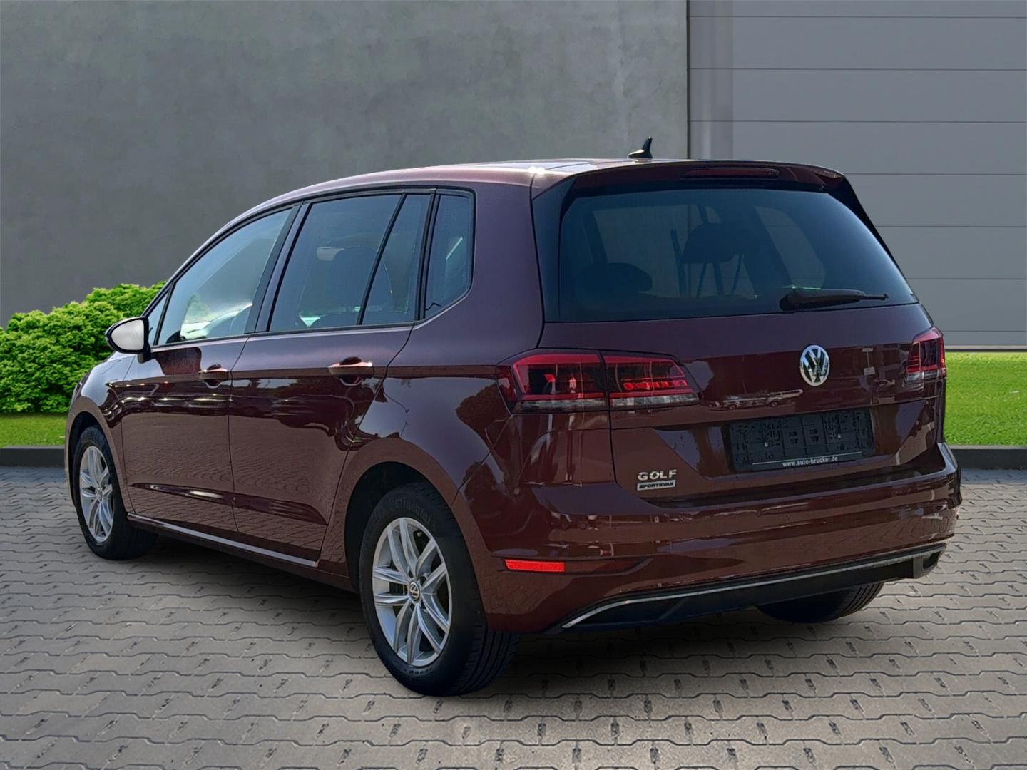 Volkswagen Golf Sportsvan VII Comf. 1.6 TDI LED+Rückfk.+Sit