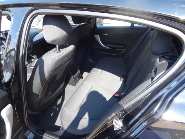 Fahrzeugabbildung BMW 116 i Advantage/64.000km/2.Hd/SitzH/PDC/