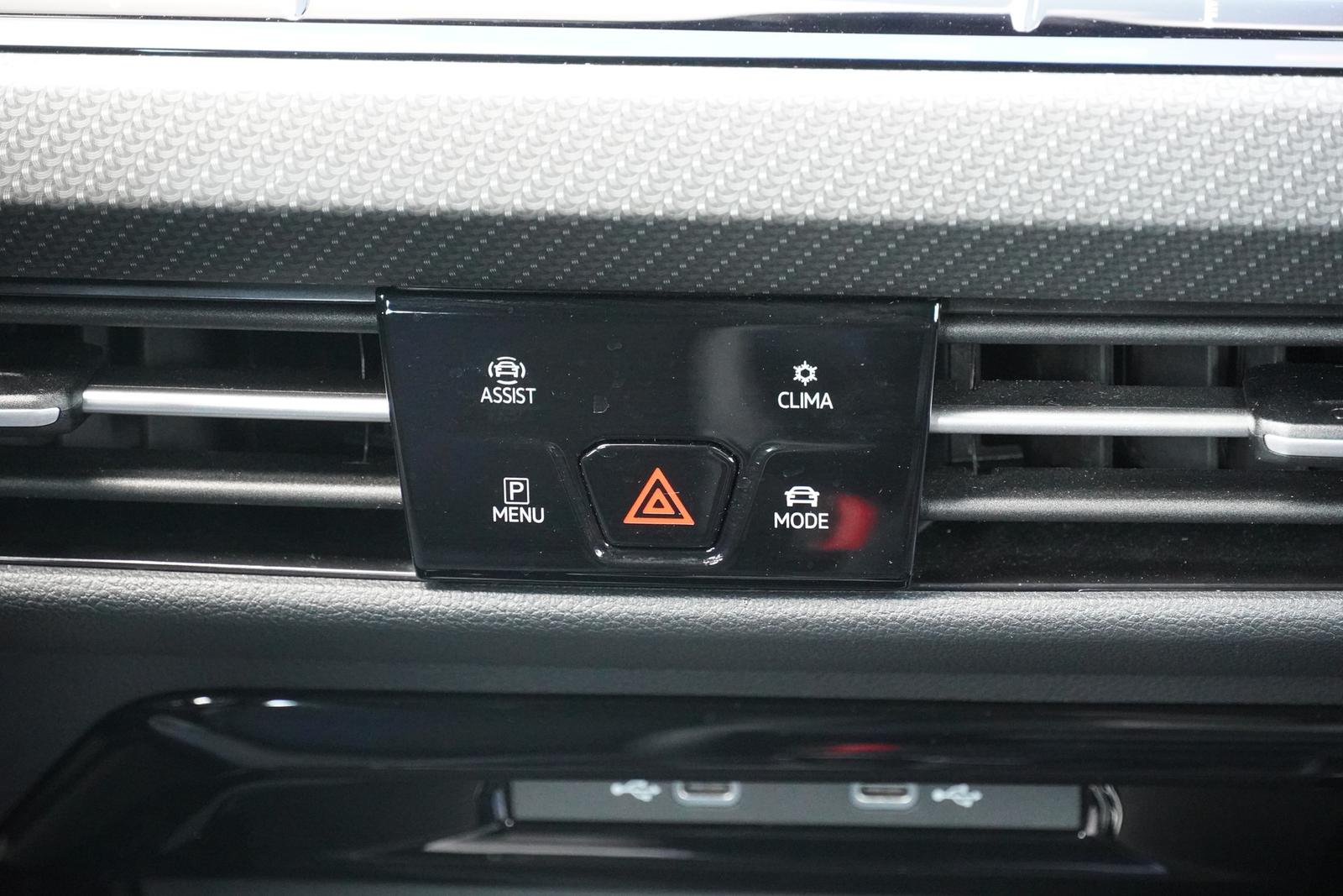 Volkswagen Golf R VIII Variant 2.0 TSI 4M DSG LED ACC Navi, миниатюра 11