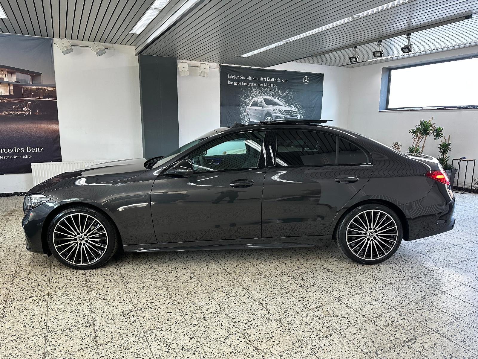 Mercedes-Benz C 200 AMG + NIGHT NAV/LED/PSD/PTS/TW/MEMORY/LM19