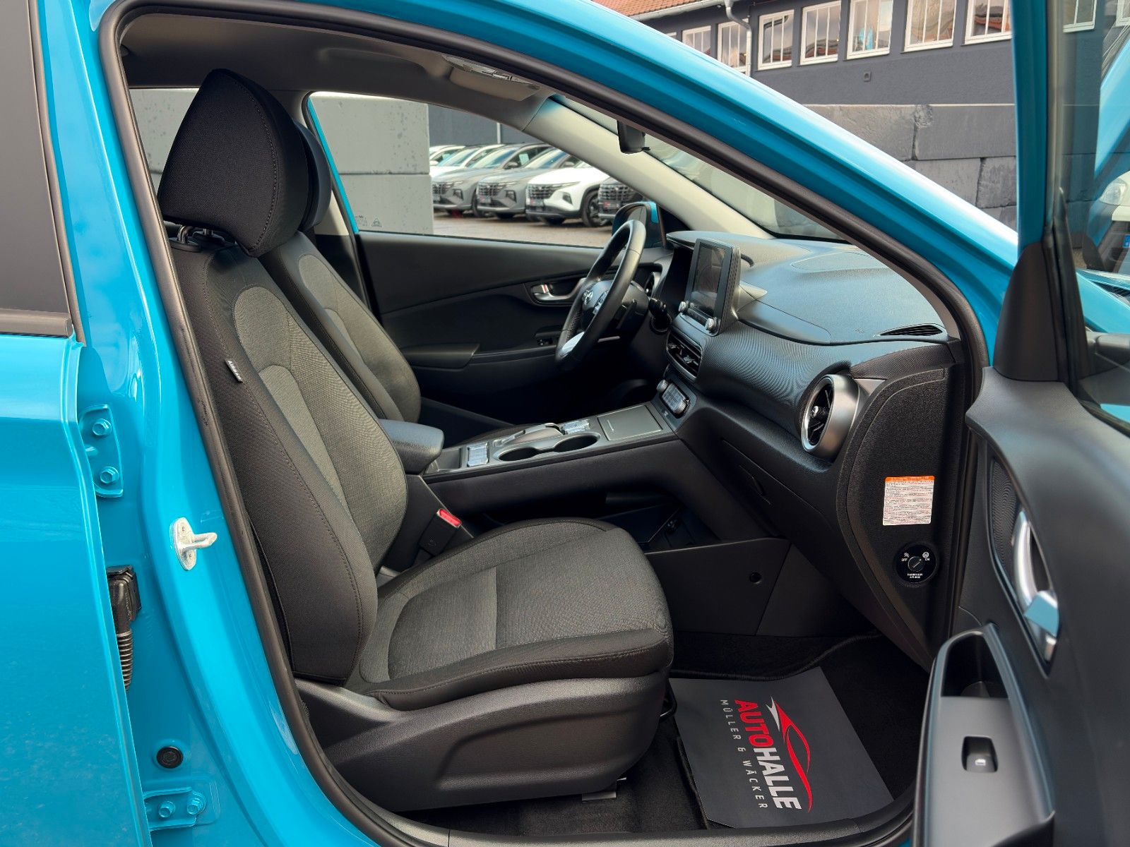 Fahrzeugabbildung Hyundai Kona Select Elektro CarPlay ACC LHZ SHZ DAB+