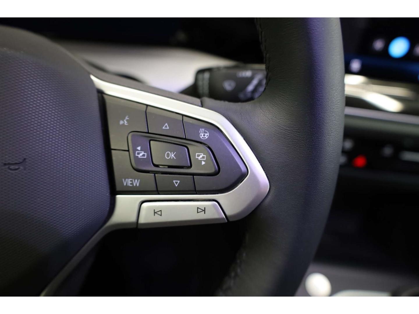 Volkswagen Golf 1.5 TSI Life 6-Gg. Matrix/Std.Hz./RFK/ACC, миниатюра 11
