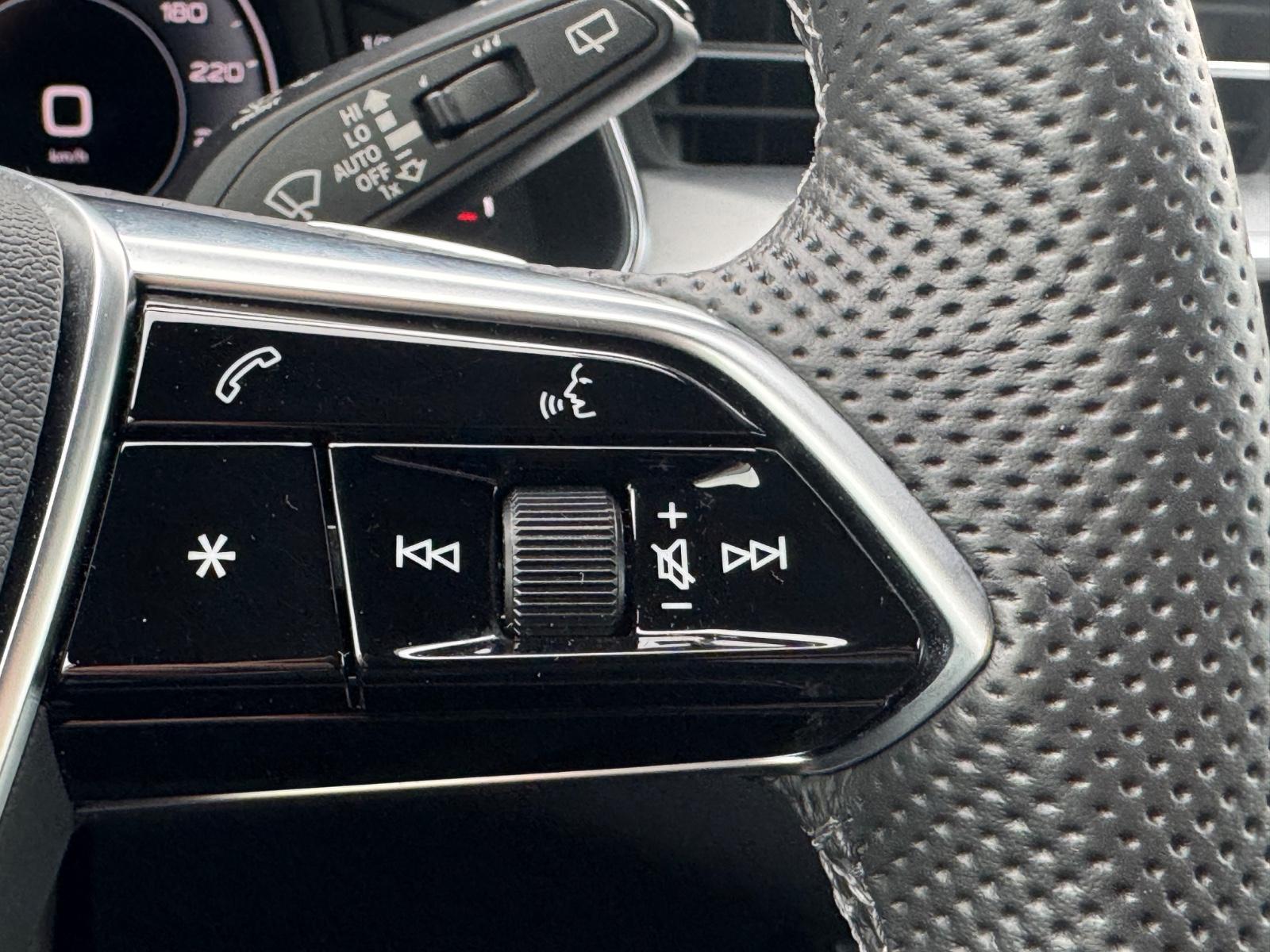 Audi A6 50 TFSI e qu/S-LINE/ACC/AHK/MATRIX/B&O/STHZG