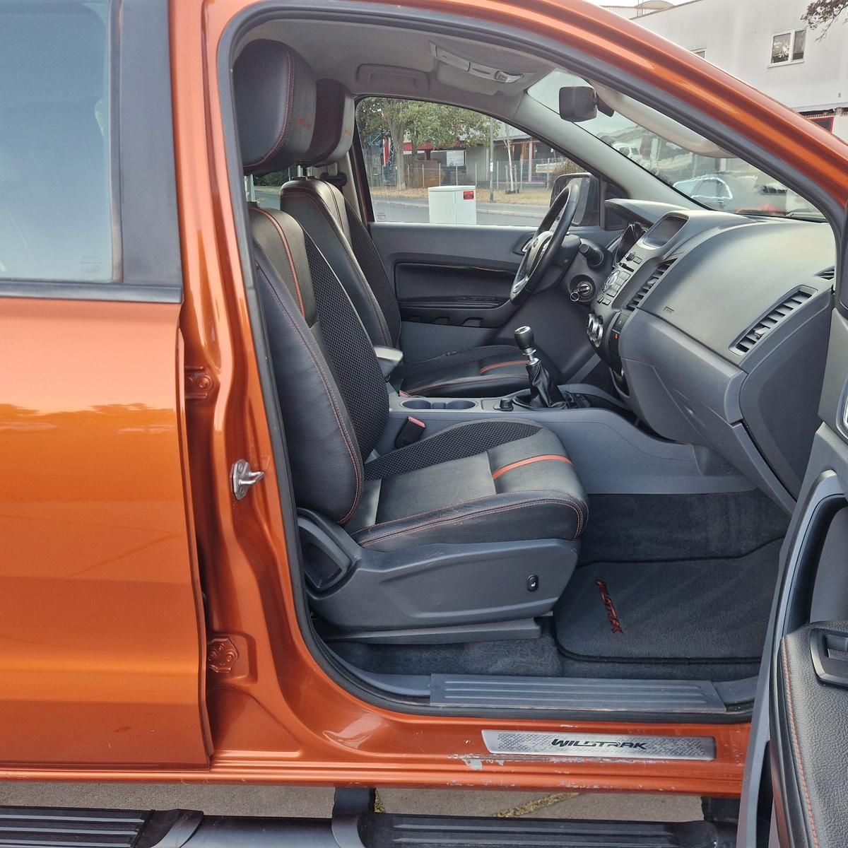 FORD RANGER WILDTRAK 3.2 200ch BVM Treuil électrique Attelage Historique présent - 2EME MAIN