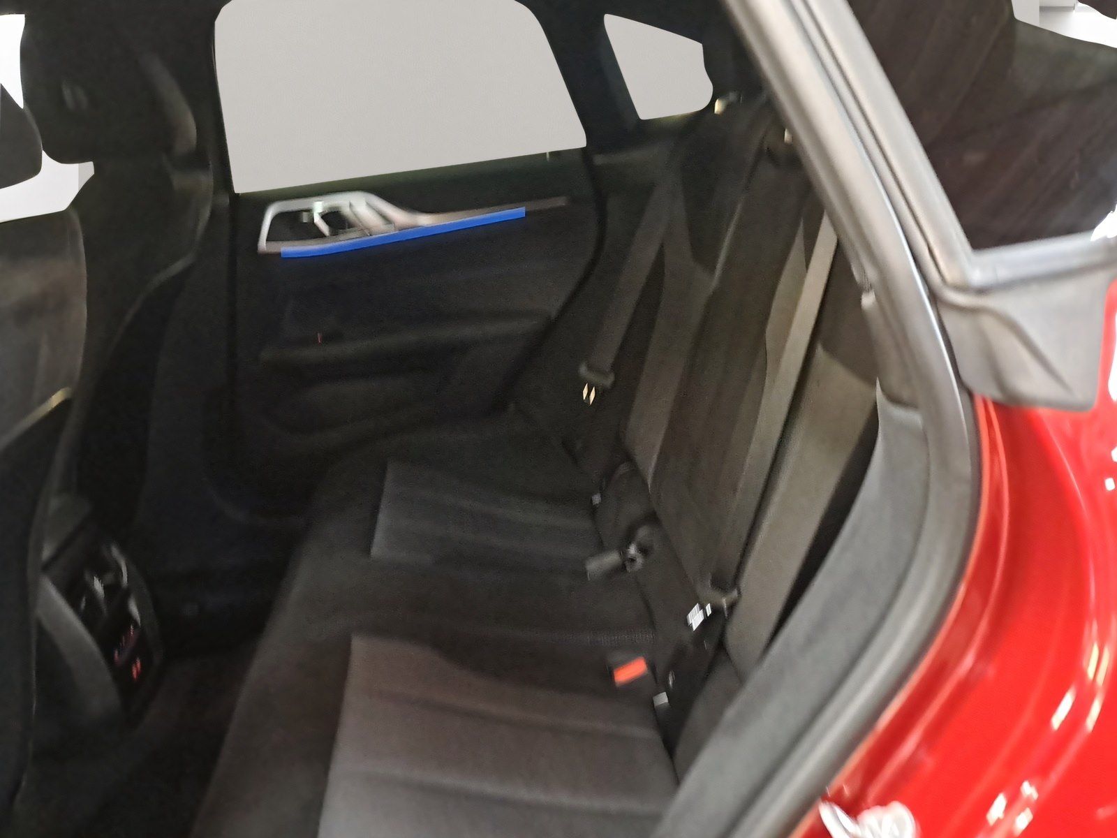 BMW i4 - Bild 9