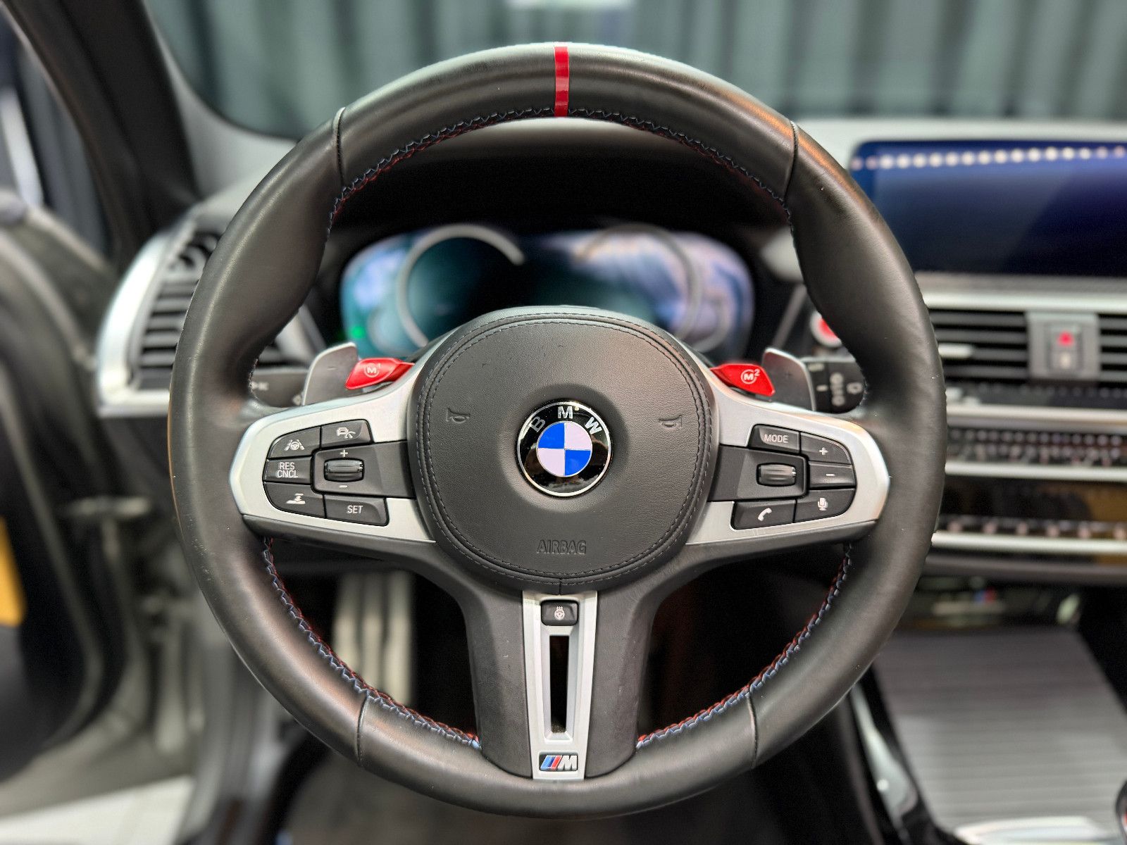 Fahrzeugabbildung BMW X3 M |H/K|HuD|PANO|LASER|INDIVIDUAL