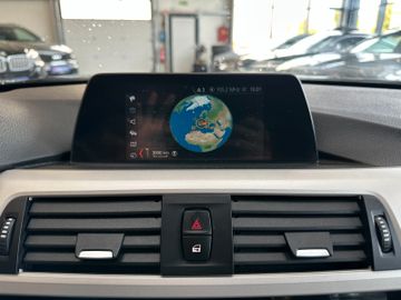 BMW 318d *M Shadow LINE*TEMPO*NAV*PDC*AHK*LED*