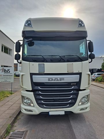 DAF XF460