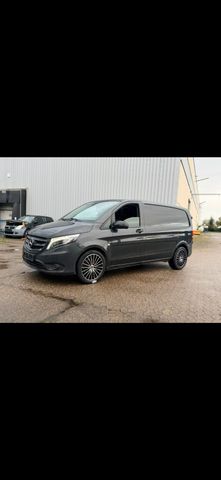 MERCEDES-BENZ Mercedes Benz Vito 119 CDI