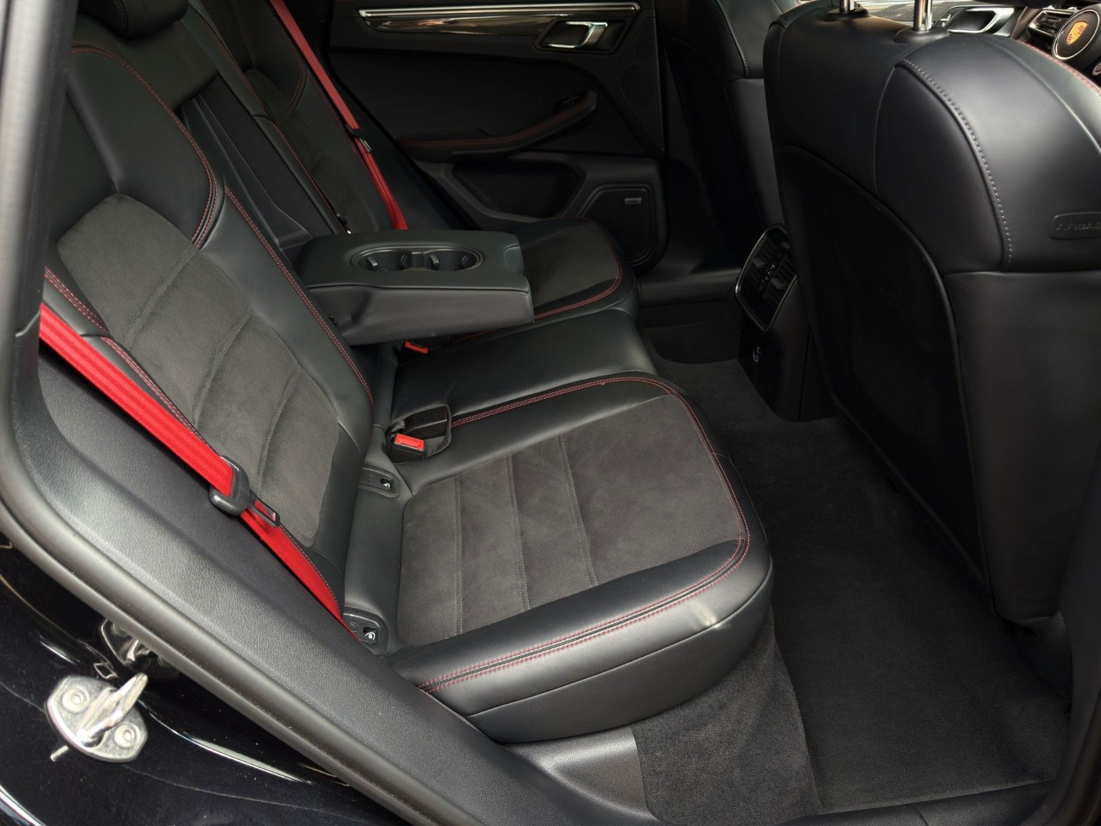 Porsche Macan GTS *1. Hand* *BOSE* *AHK* *Panoramadach* foto 15