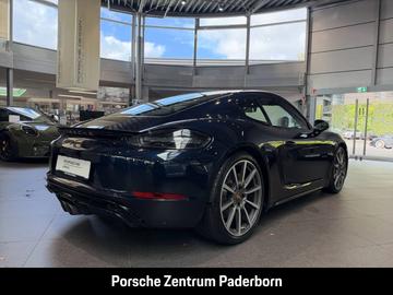 صورة 9 لـ 2021 Porsche CAYMAN
