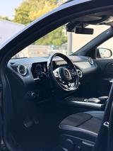 Mercedes-Benz EQA 250 - AMG Styling umfangreiche SA - mit Elektro-Antrieb: Schwarz, Schiebedach, Geländewagen
