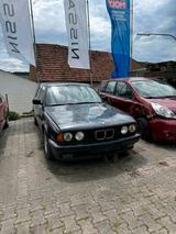 BMW E34 525 TD Touring - BMW 5er Reihe: Kombi, E34