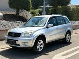 Toyota RAV 4 2.0-VVT-i 4x4 Special - gebrauchte Toyota RAV 4 aus dem Jahr 2004