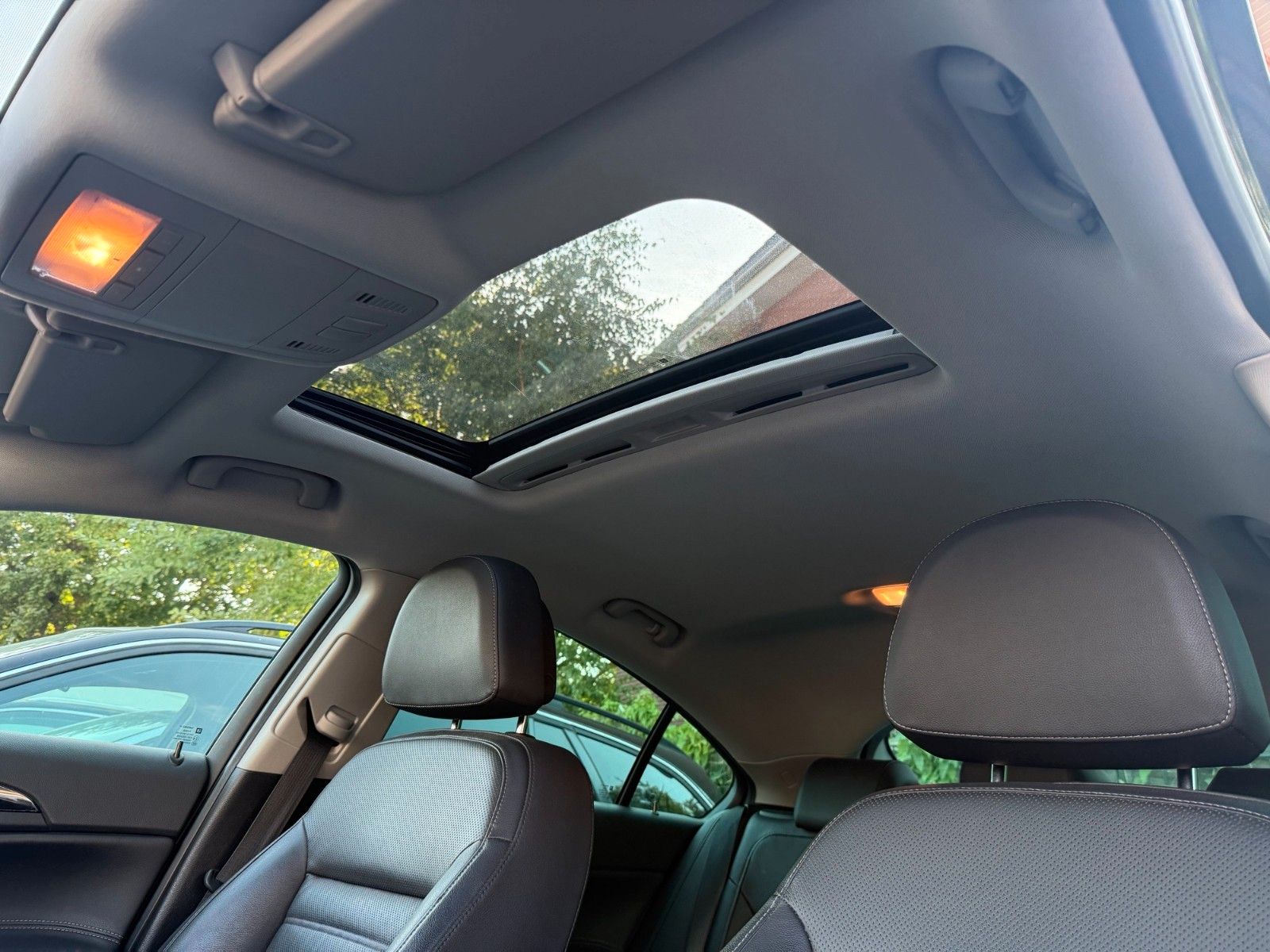Fahrzeugabbildung Opel Insignia A Lim. Innovation