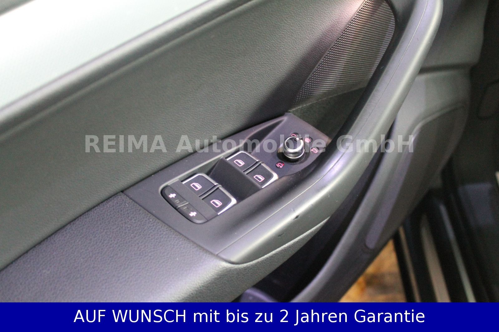 Fahrzeugabbildung Audi Q3 2.0 TDI quattro Automatik, Navi, Leder, Xenon
