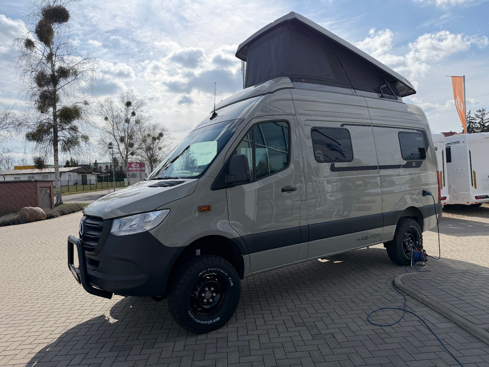 Fahrzeugabbildung Bürstner Habiton HMX 6.0 - 4x4 - Aufstelldach -OFFROAD