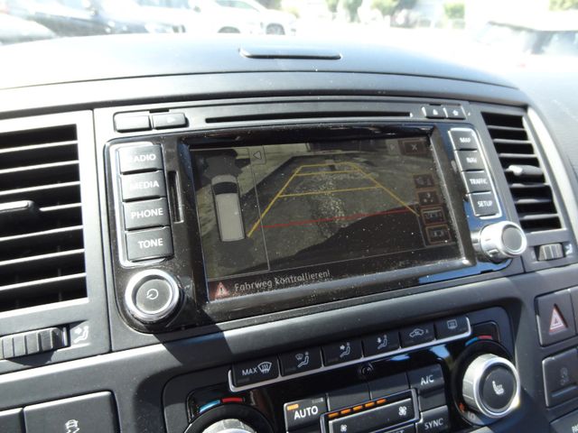 Fahrzeugabbildung Volkswagen T5 Multivan/Highline/4-Motion/AHK/Xenon/Leder/St