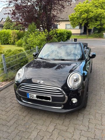 MINI ONE_CABRIO