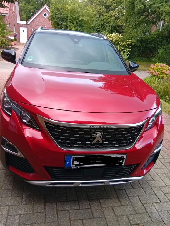 Image of Peugeot e-3008