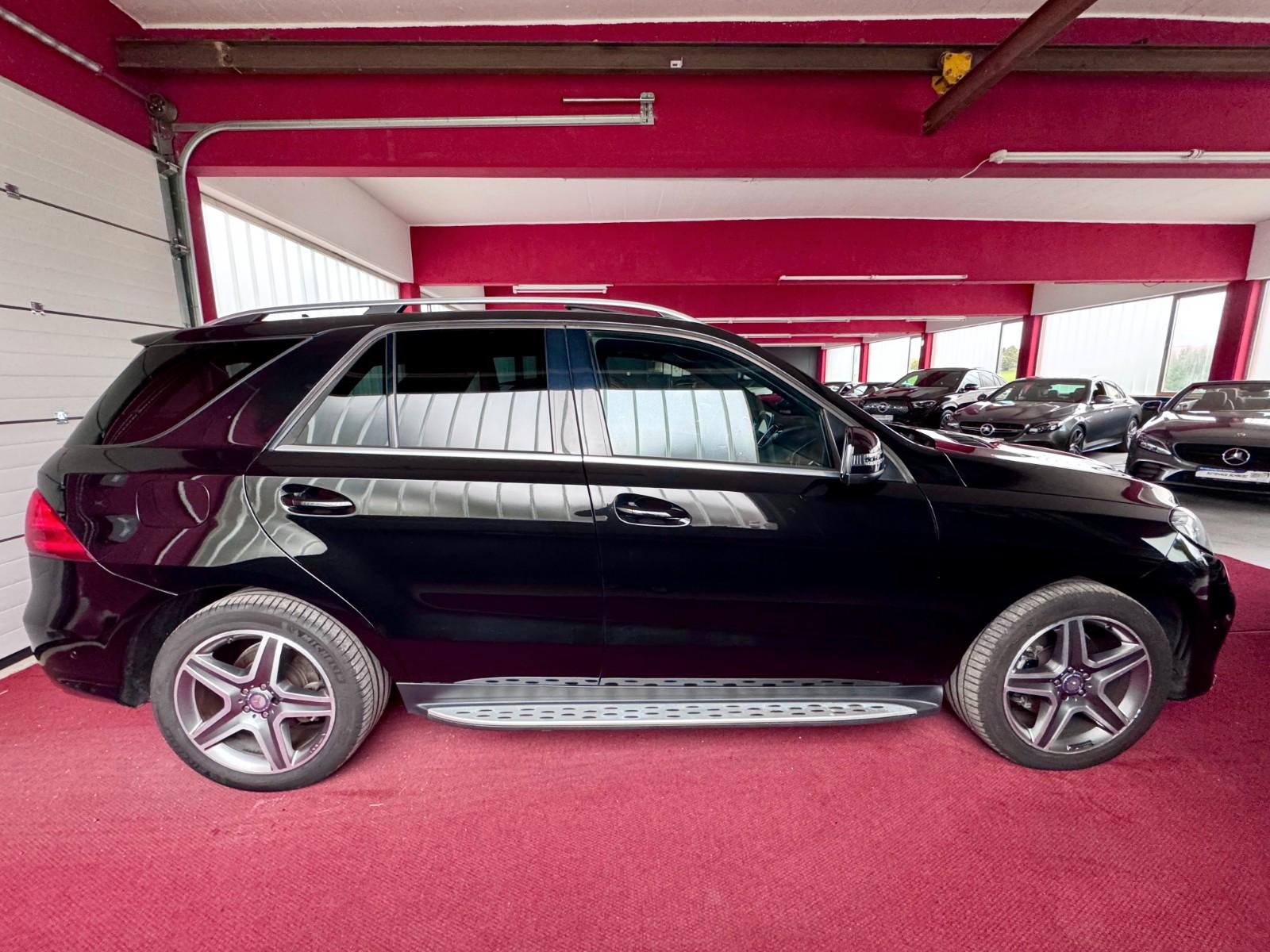 Mercedes-Benz GLE350d 3x AMG AHK 360°Airmatic 4Matic Comand 20