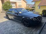Mercedes-Benz S 500 4MATIC  - Mercedes-Benz S 500 mit Benzin-Antrieb