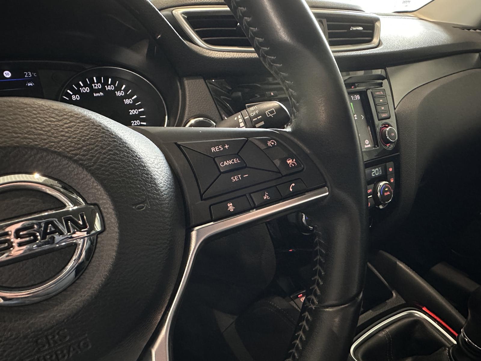 Nissan Qashqai Tekna *ACC, SPURHALTE, TOTWINKEL, 360GR*